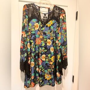 Sugarlips Multicolor Tunic Top